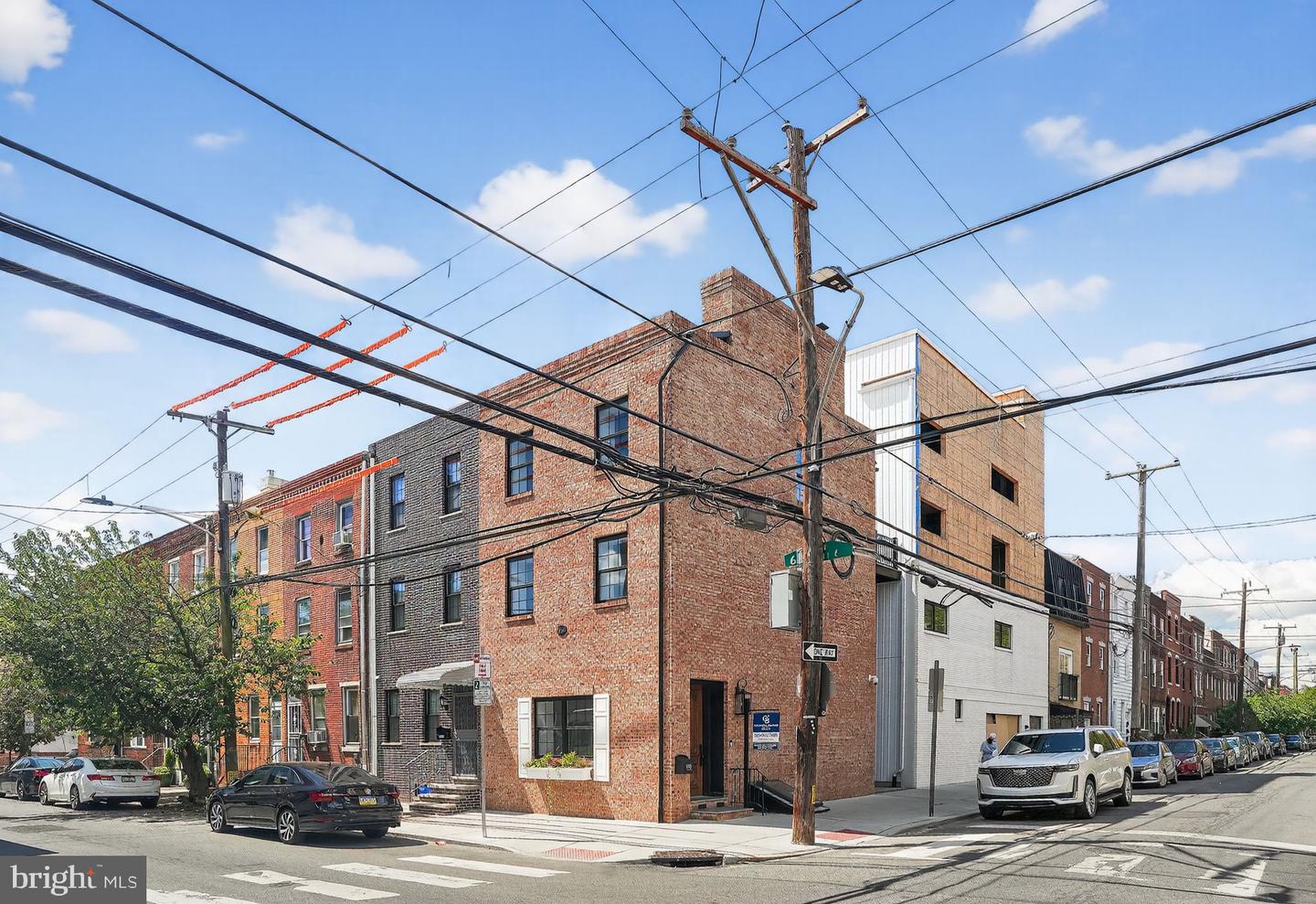 Philadelphia, Pennsylvania, 19147, United States, 3 Bedrooms Bedrooms, ,4 BathroomsBathrooms,Residential,For Sale,1926434
