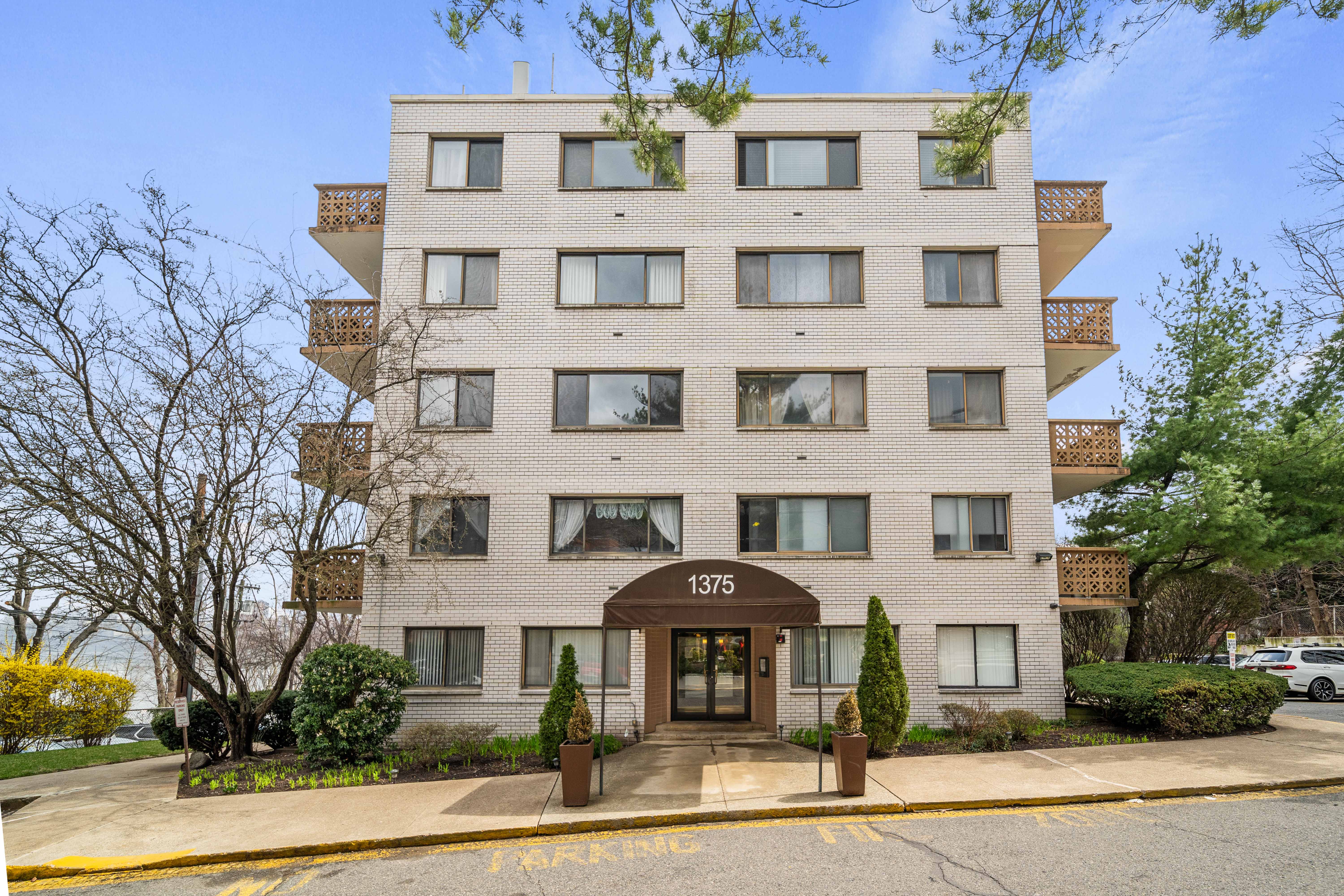  1375 River Road, Edgewater, NJ 07020 - 物件實景