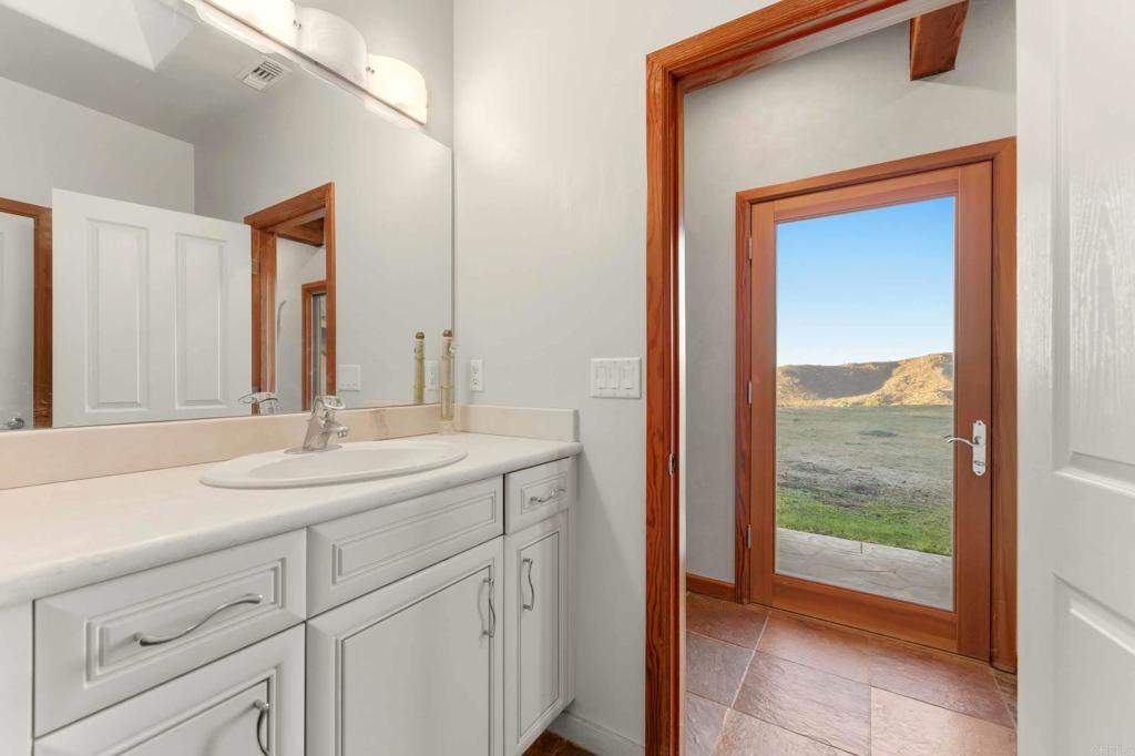 Jamul, California, 91935, United States, 5 Bedrooms Bedrooms, ,5 BathroomsBathrooms,Residential,For Sale,2005429