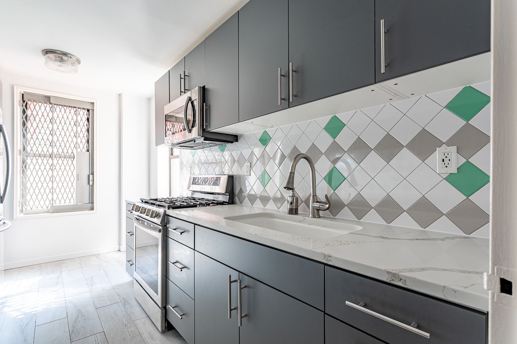  65-15 38th Avenue #5P, Queens, NY, 11377 - 物件實景