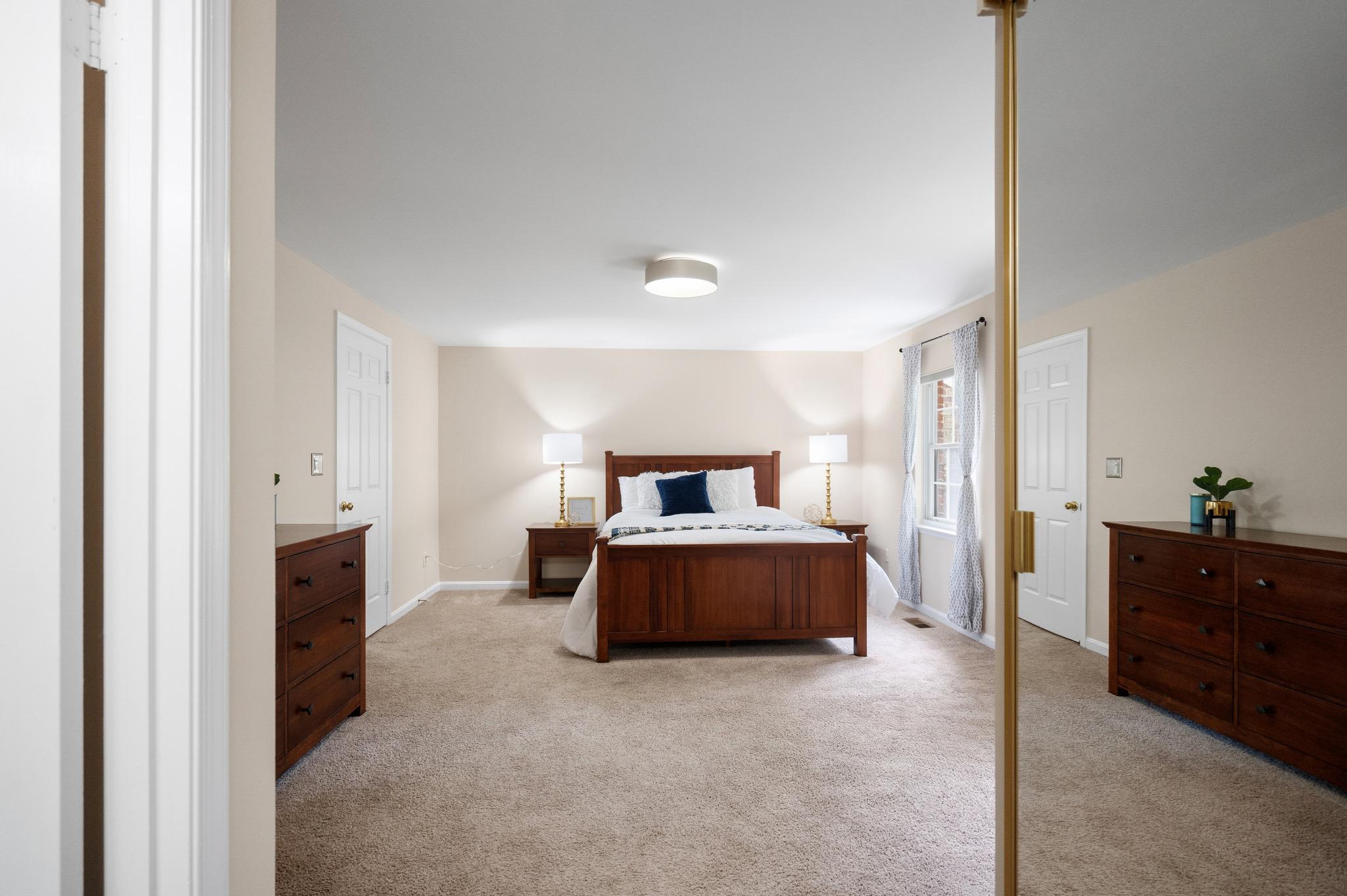  8943 Park Forest Drive, Springfield, VA, 22152 - 物件實景