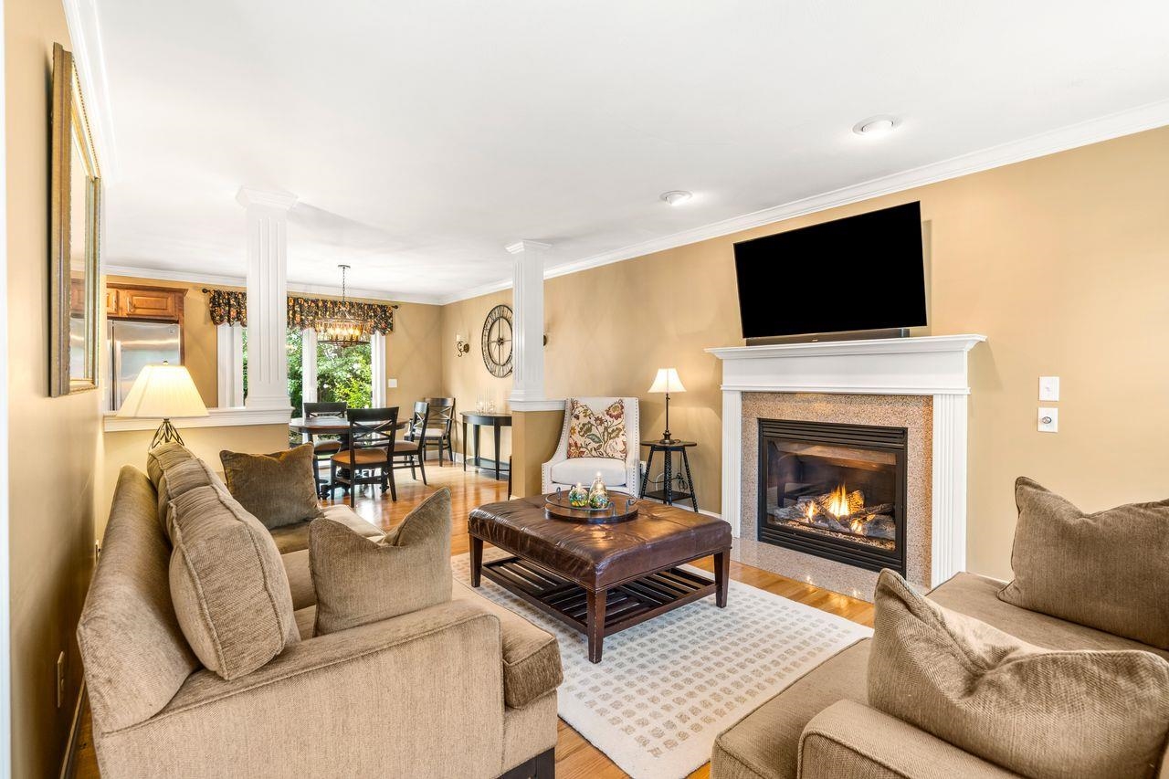 Manchester, New Hampshire, 03104, United States, 4 Bedrooms Bedrooms, ,3 BathroomsBathrooms,Residential,For Sale,1934324