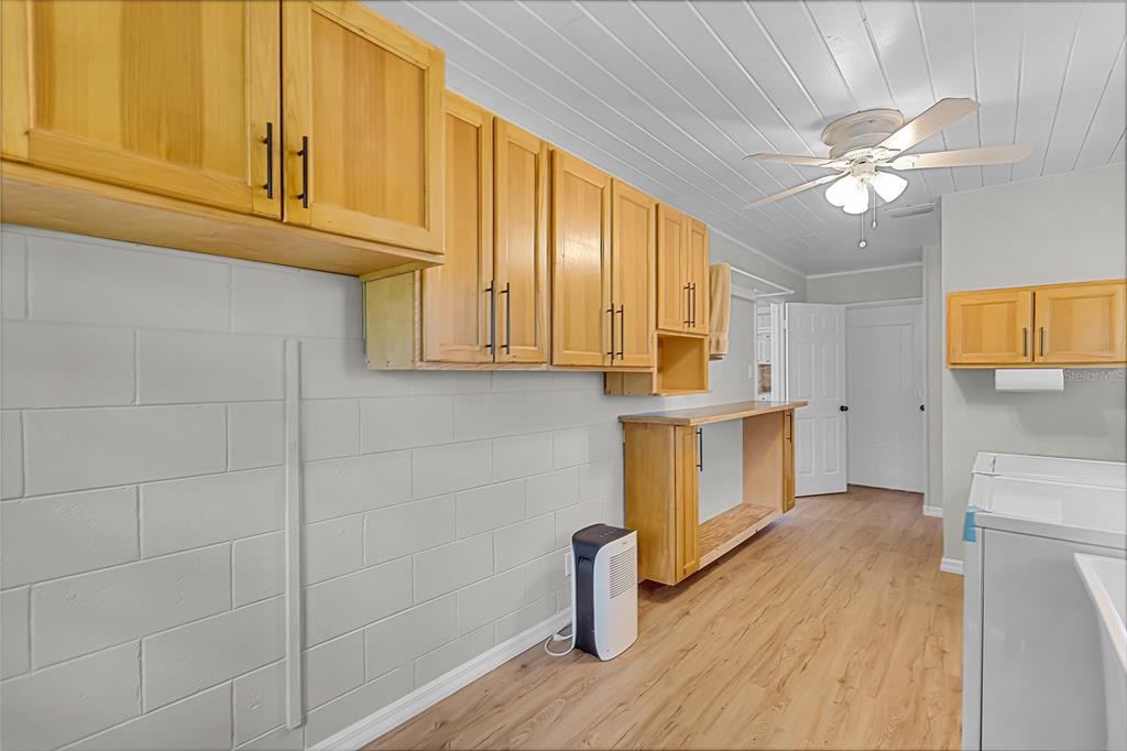 Geneva, Florida, 32732, United States, 3 Bedrooms Bedrooms, ,2 BathroomsBathrooms,Residential,For Sale,1897642