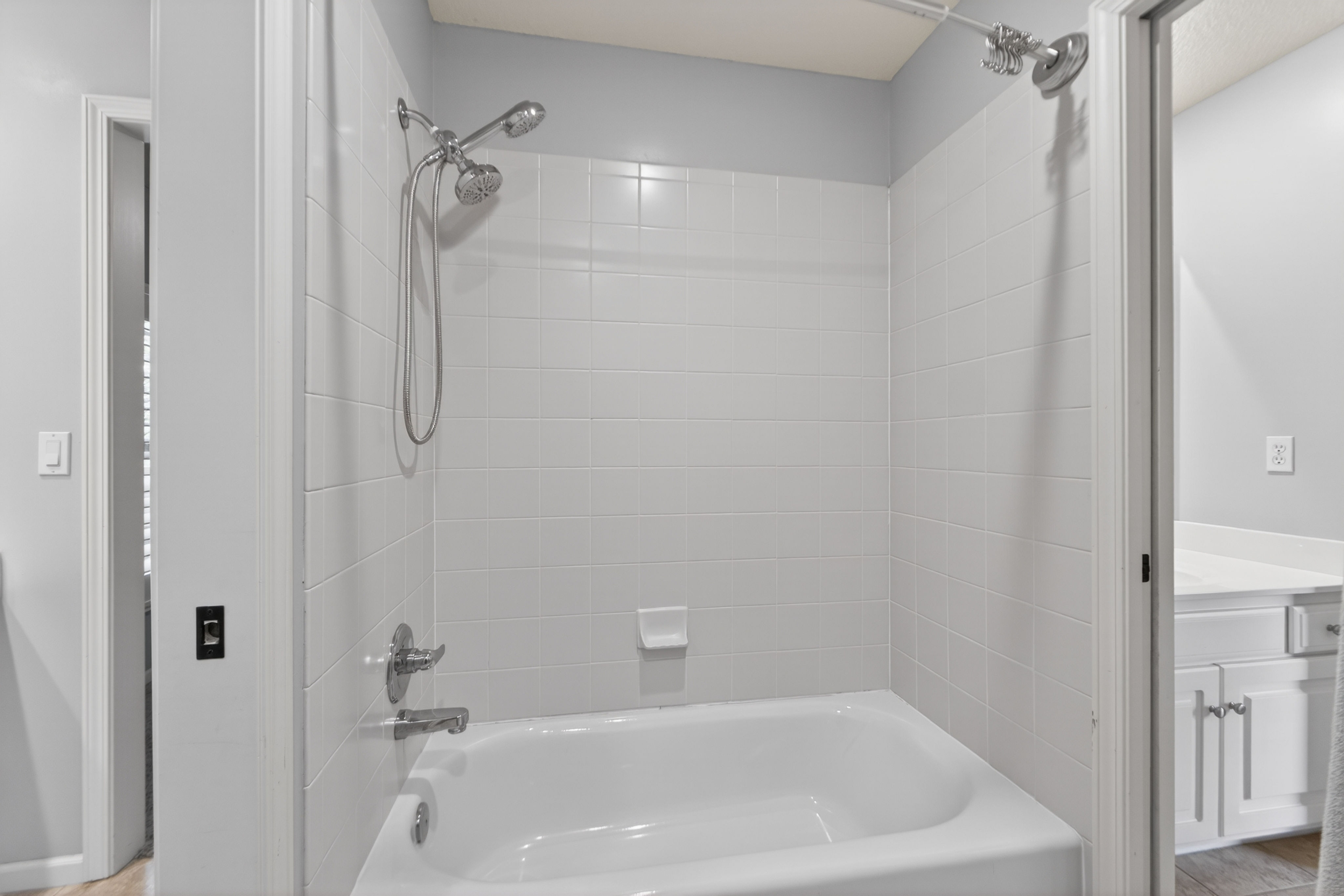  15933 Ballentine Street, Overland Park, KS 66221 - 物件實景