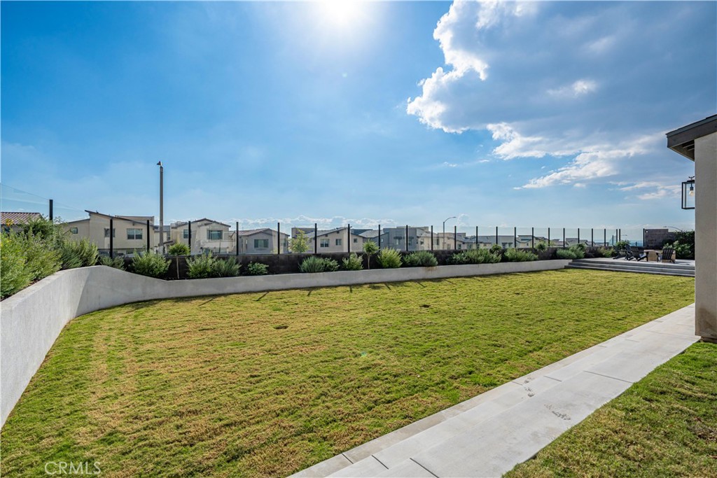 Fontana, California, 92336, United States, 4 Bedrooms Bedrooms, ,3 BathroomsBathrooms,Residential,For Sale,1995371