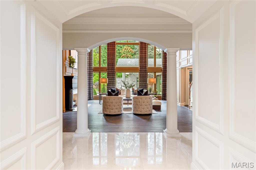 Town and Country, Missouri, 63141, United States, 5 Bedrooms Bedrooms, ,7 BathroomsBathrooms,Residential,For Sale,1966685