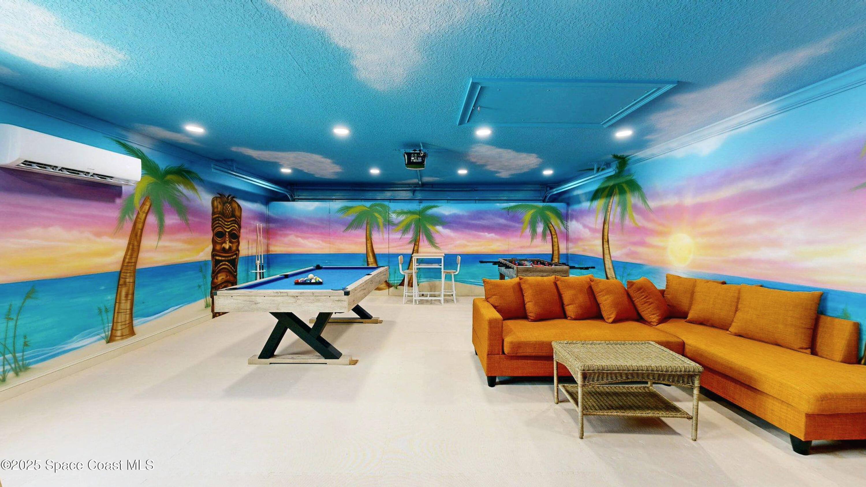 Cocoa Beach, Florida, 32931, United States, 5 Bedrooms Bedrooms, ,5 BathroomsBathrooms,Residential,For Sale,1942251