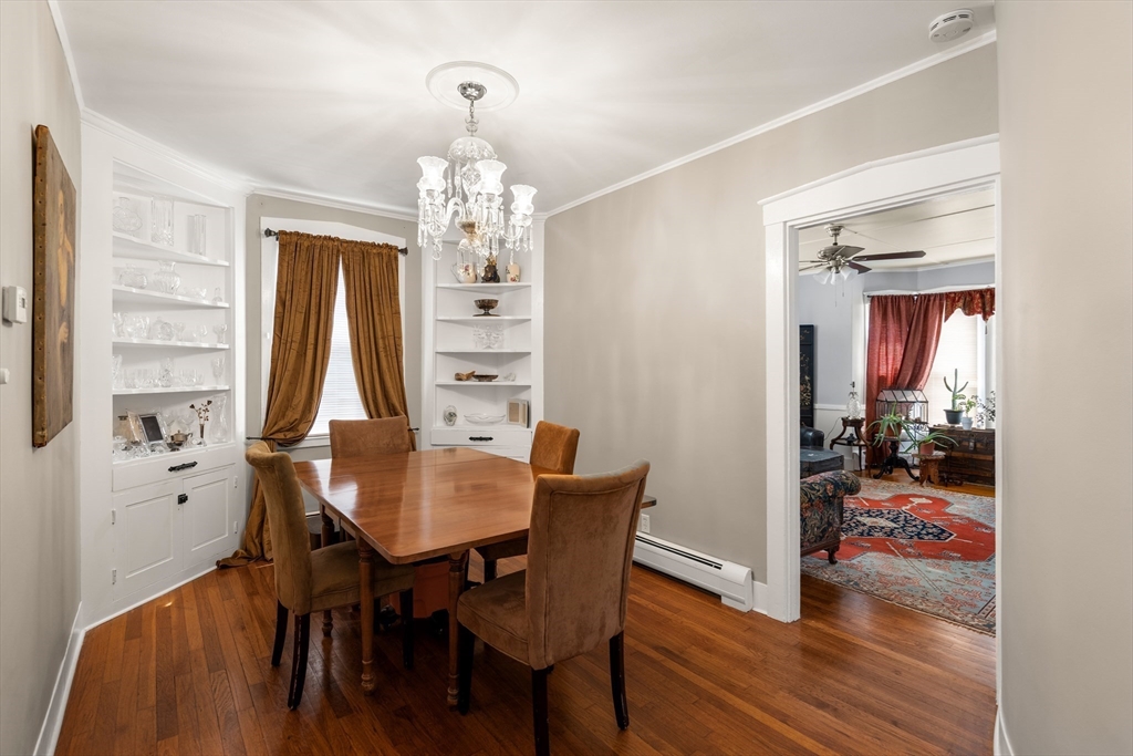 New Bedford, Massachusetts, 02740, United States, 4 Bedrooms Bedrooms, ,3 BathroomsBathrooms,Residential,For Sale,1897669