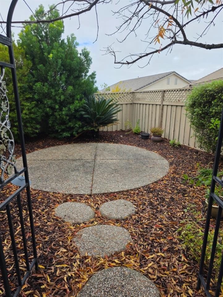 Lincoln, California, 95648, United States, 2 Bedrooms Bedrooms, ,3 BathroomsBathrooms,Residential,For Sale,1996644