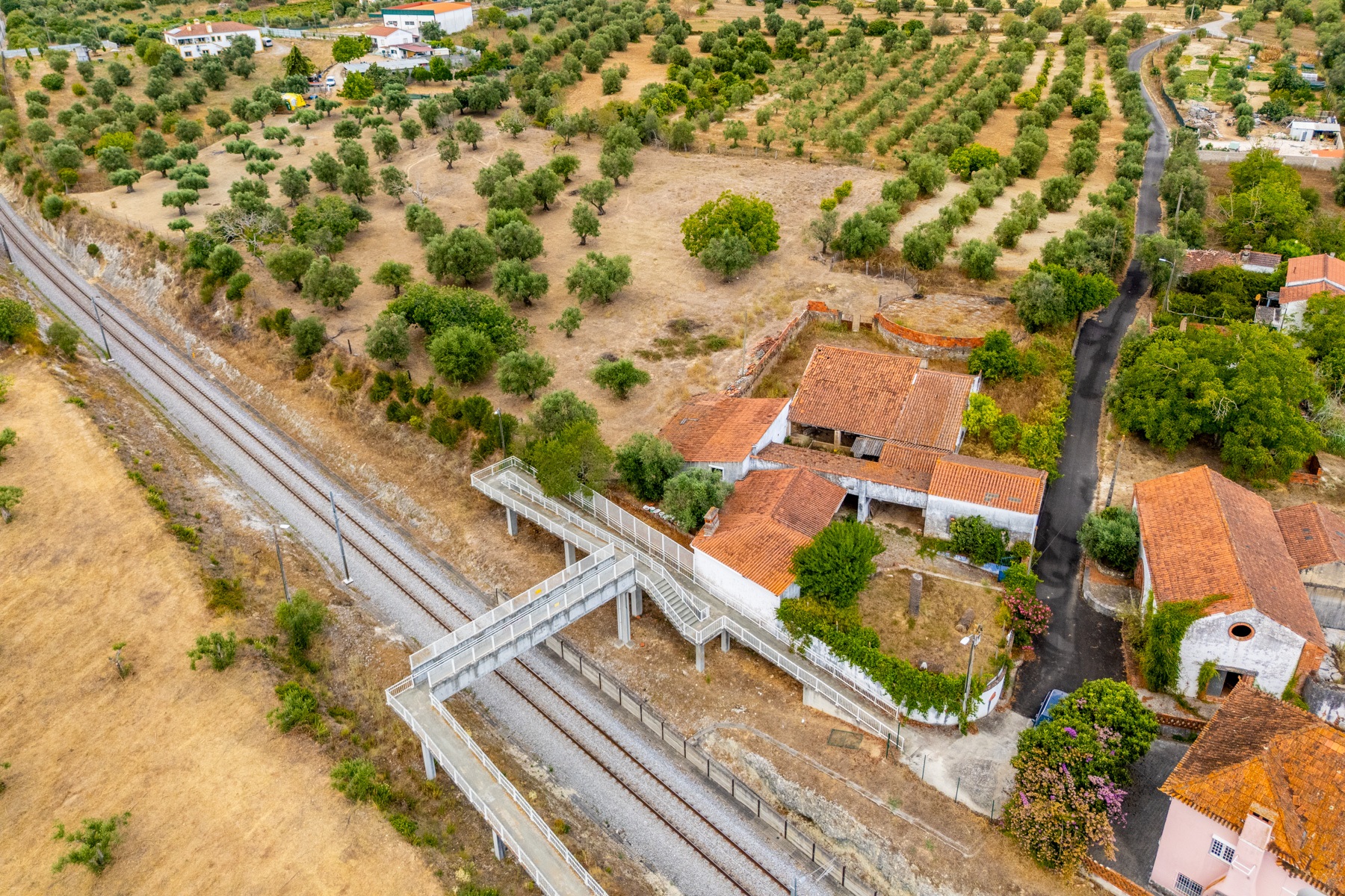  Manor House for Sale - 物件實景