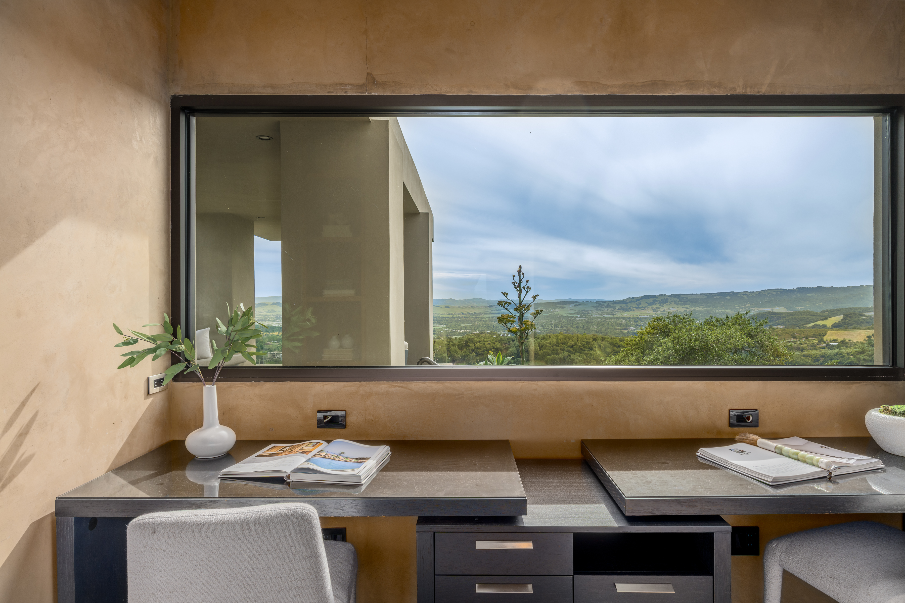 3866 Lovall Valley Road - 物件實景