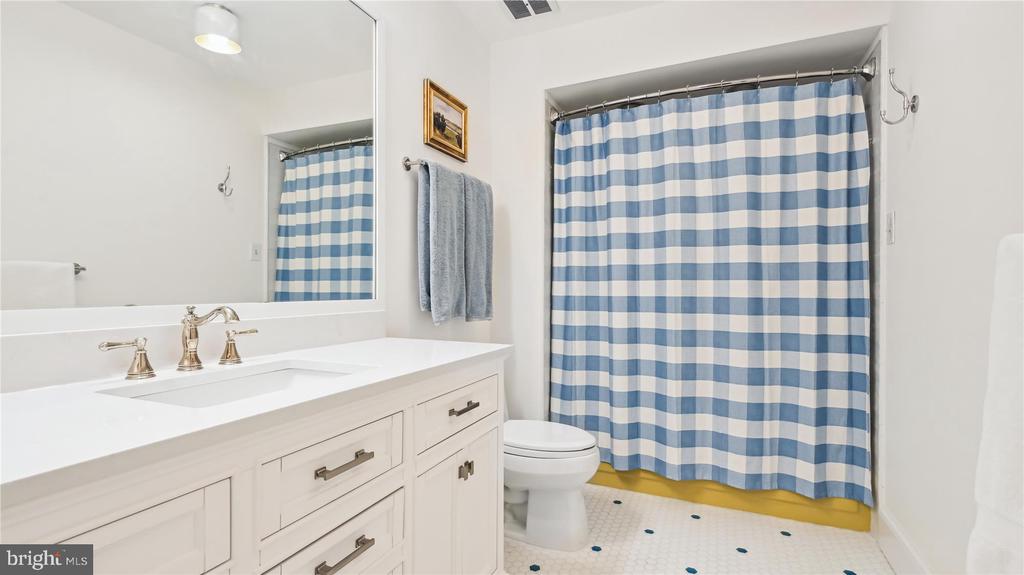 Reston, Virginia, 20191, United States, 4 Bedrooms Bedrooms, ,3 BathroomsBathrooms,Residential,For Sale,1987433