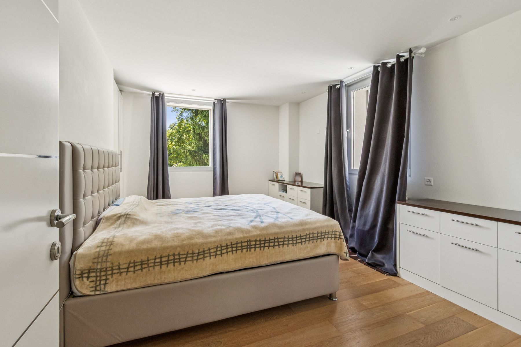  Exceptional contemporary detached villa in the heart of Epalinges - 物件實景