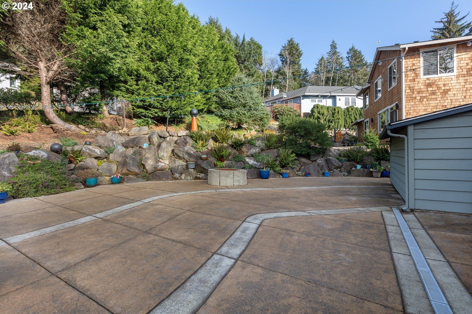 124 SEA CREST DR, Otter Rock, Oregon, 97369, United States, 4 Bedrooms Bedrooms, ,3 BathroomsBathrooms,Residential,For Sale,124 SEA CREST DR,1668112