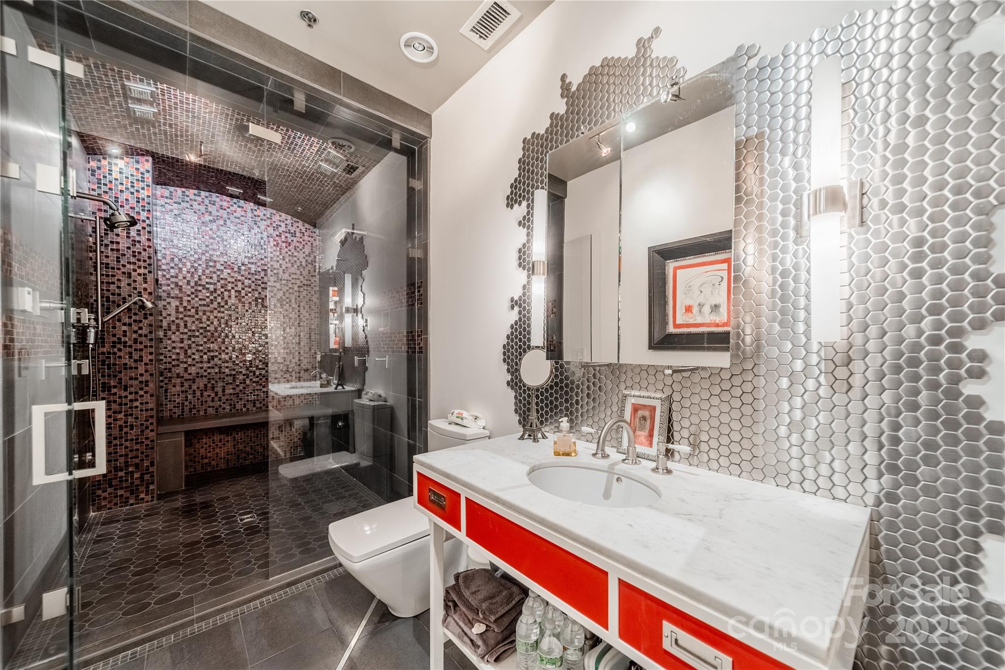 Charlotte, North Carolina, 28203, United States, 3 Bedrooms Bedrooms, ,2 BathroomsBathrooms,Residential,For Sale,1848799