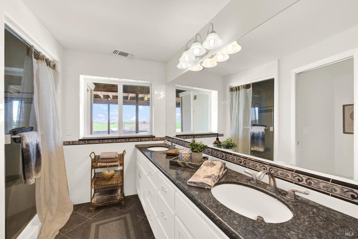 Winters, California, 95694, United States, 4 Bedrooms Bedrooms, ,4 BathroomsBathrooms,Residential,For Sale,1995750