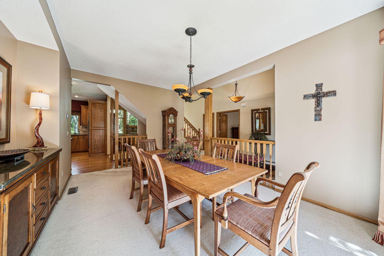 Lakeville, Minnesota, 55044, United States, 4 Bedrooms Bedrooms, ,3 BathroomsBathrooms,Residential,For Sale,1846490