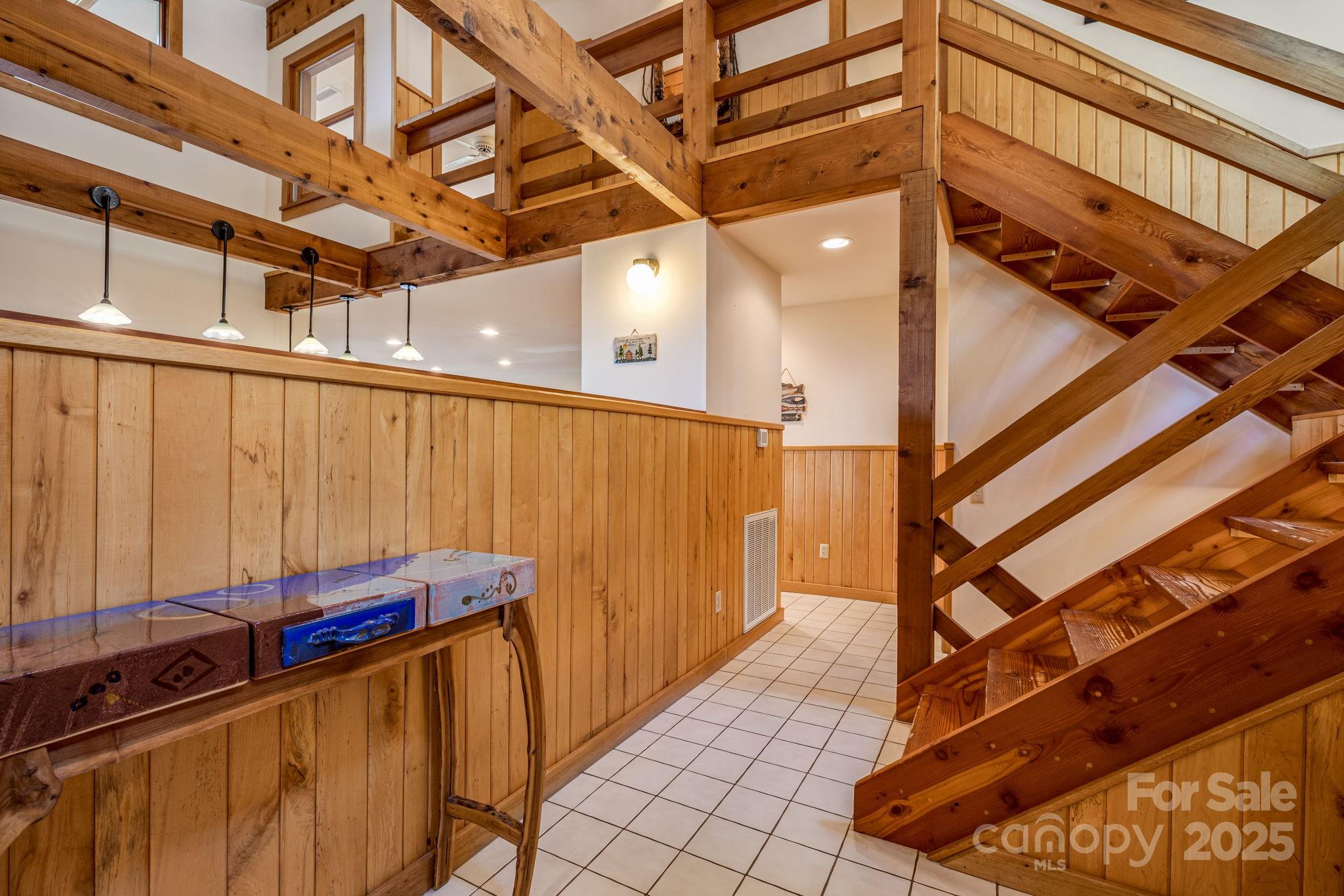 Little Switzerland, North Carolina, 28752, United States, 3 Bedrooms Bedrooms, ,3 BathroomsBathrooms,Residential,For Sale,1949808