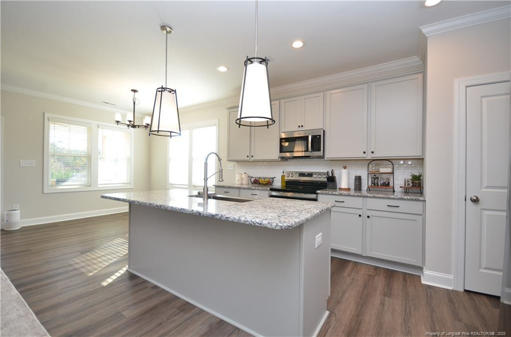 Spring Hope, North Carolina, 28390, United States, 5 Bedrooms Bedrooms, ,4 BathroomsBathrooms,Residential,For Sale,1993285