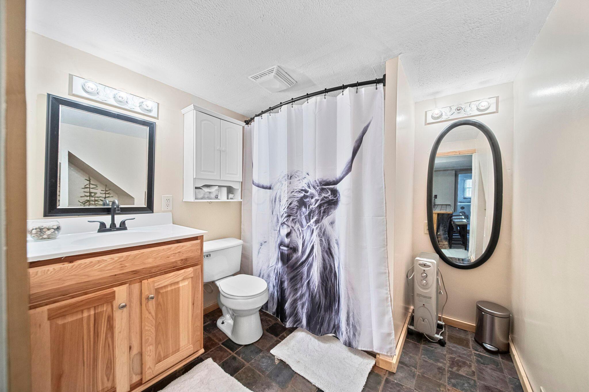 Marion, Ohio, 43302, United States, 4 Bedrooms Bedrooms, ,4 BathroomsBathrooms,Residential,For Sale,1961086