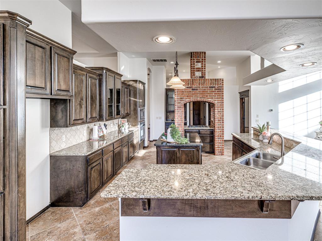 Edmond, Oklahoma, 73012, United States, 4 Bedrooms Bedrooms, ,3 BathroomsBathrooms,Residential,For Sale,1996470