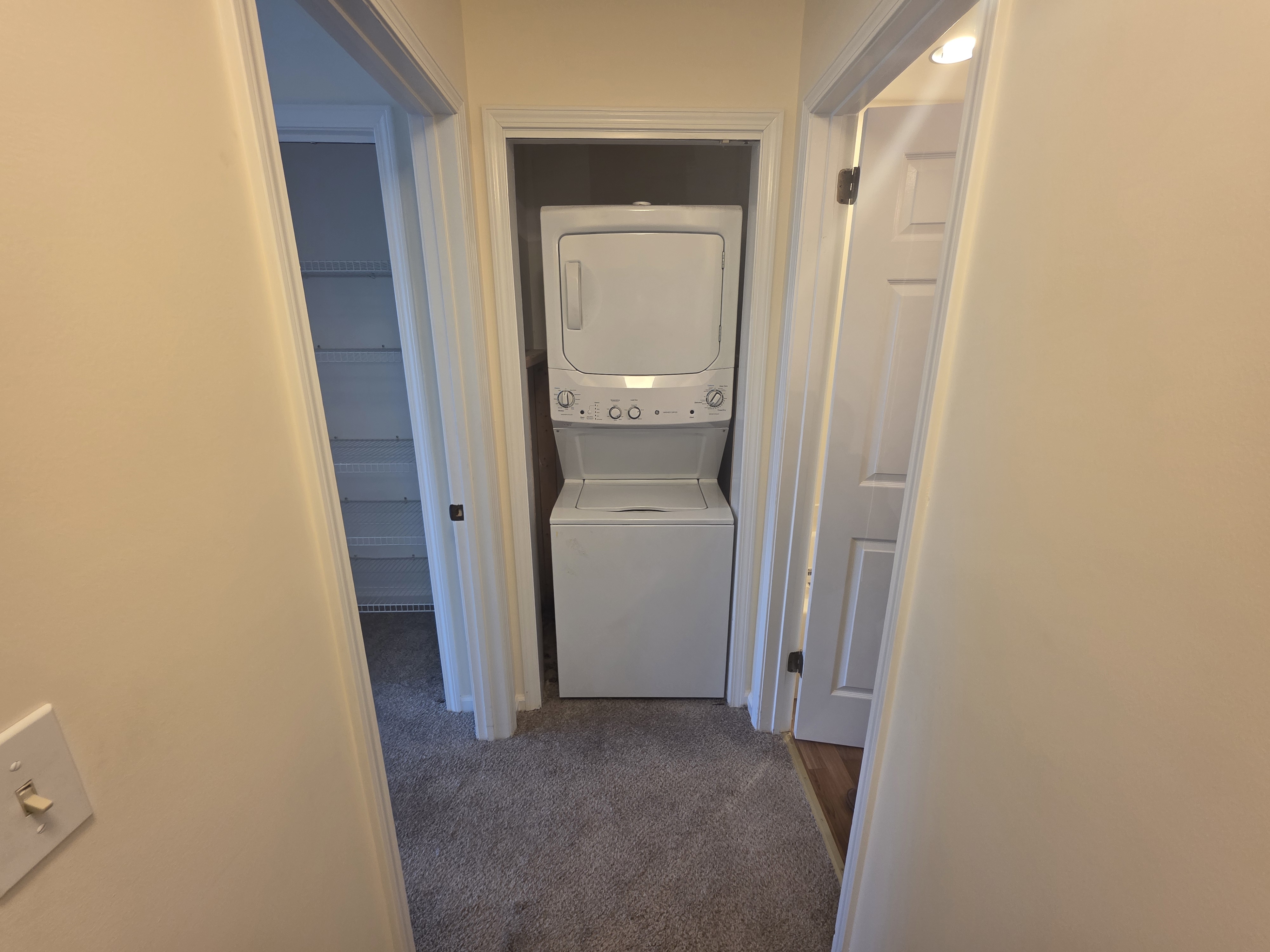  Top Level Condo Unit - 物件實景