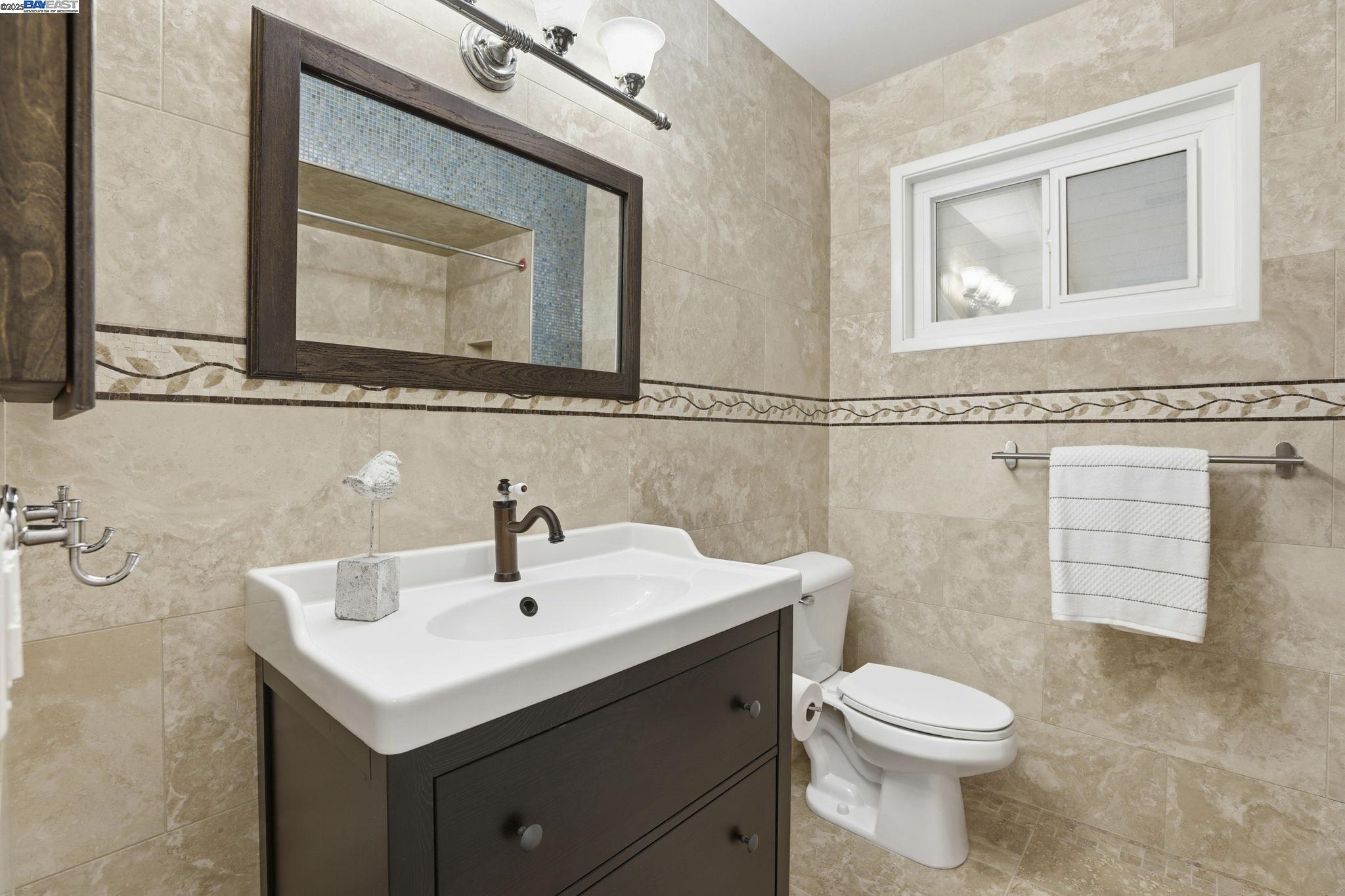 Pleasanton, California, 94566, United States, 4 Bedrooms Bedrooms, ,2 BathroomsBathrooms,Residential,For Sale,1988174