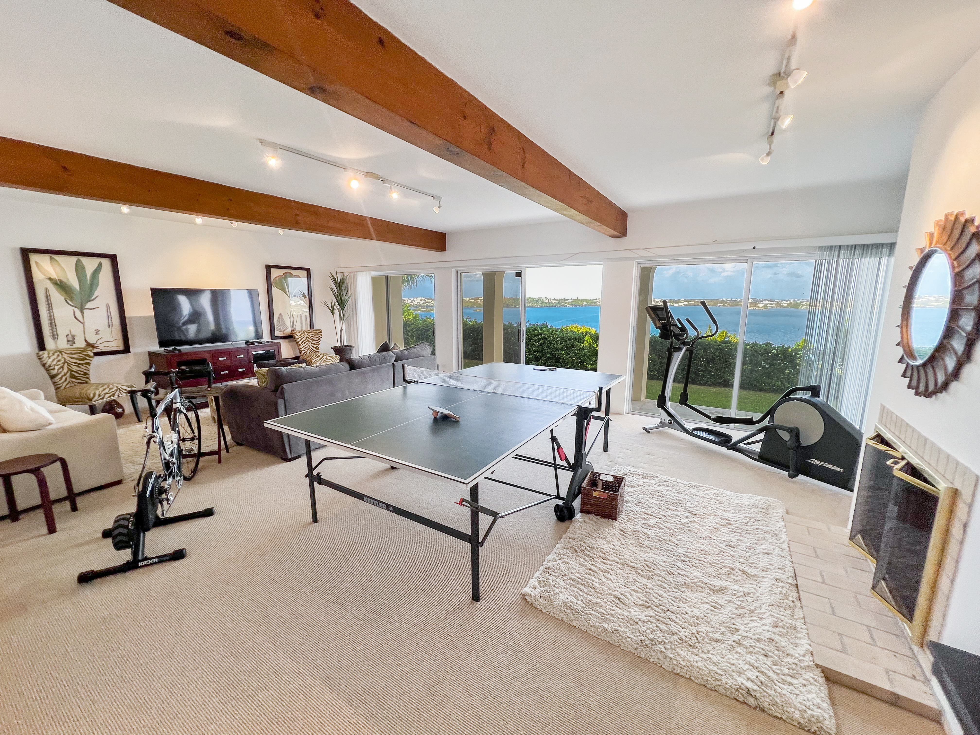 Smith's, BM, 3 Bedrooms Bedrooms, ,4 BathroomsBathrooms,Residential,For Sale,1998432