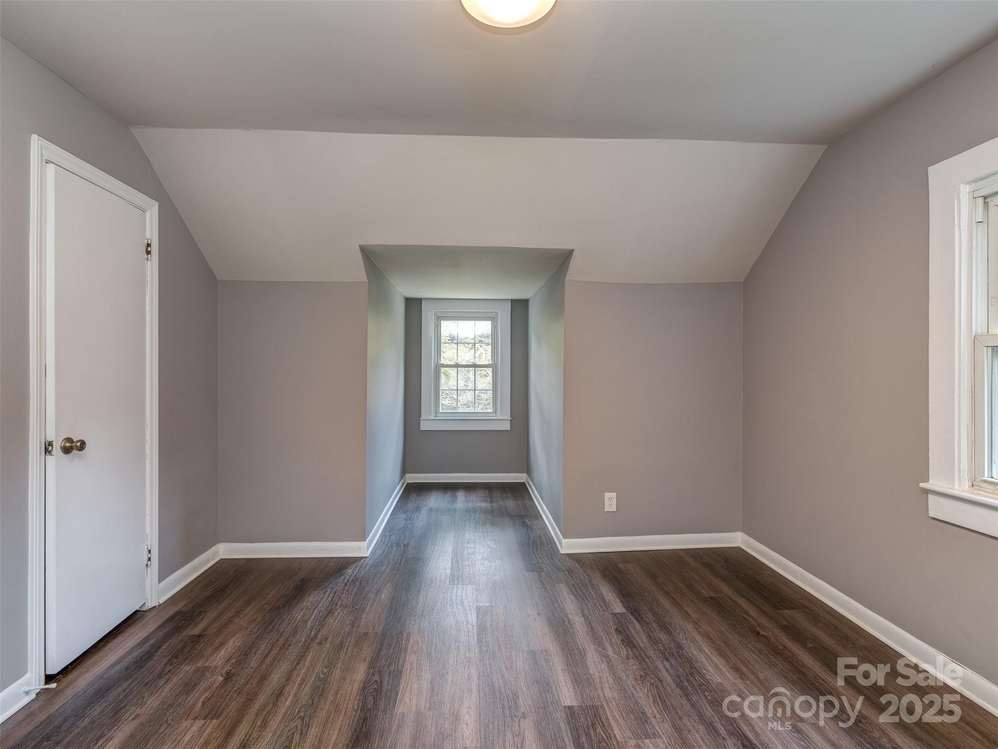 Charlotte, North Carolina, 28205, United States, 4 Bedrooms Bedrooms, ,1 BathroomBathrooms,Residential,For Sale,1933386