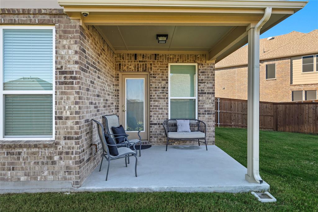 Oak Point, Texas, 75068, United States, 4 Bedrooms Bedrooms, ,3 BathroomsBathrooms,Residential,For Sale,1976023