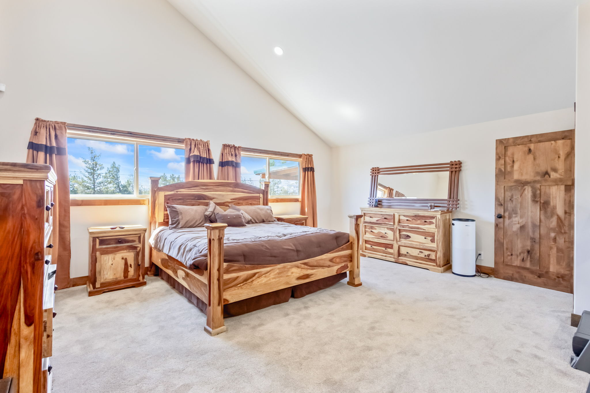 3068SW Reif Rd., Powell Butte, Oregon, 97753, United States, ,4 BathroomsBathrooms,Farm And Agriculture,For Sale,3068SW Reif Rd.,1589447