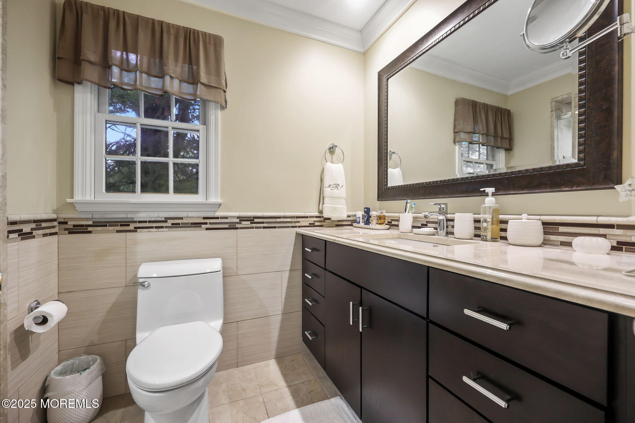 Marlboro, New Jersey, 07746, United States, 5 Bedrooms Bedrooms, ,3 BathroomsBathrooms,Residential,For Sale,1924539