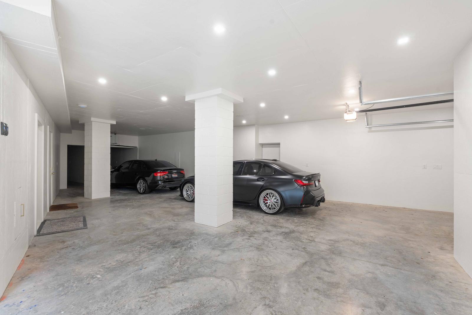 Isle of Palms, South Carolina, 29451, United States, 4 Bedrooms Bedrooms, ,5 BathroomsBathrooms,Residential,For Sale,2003052