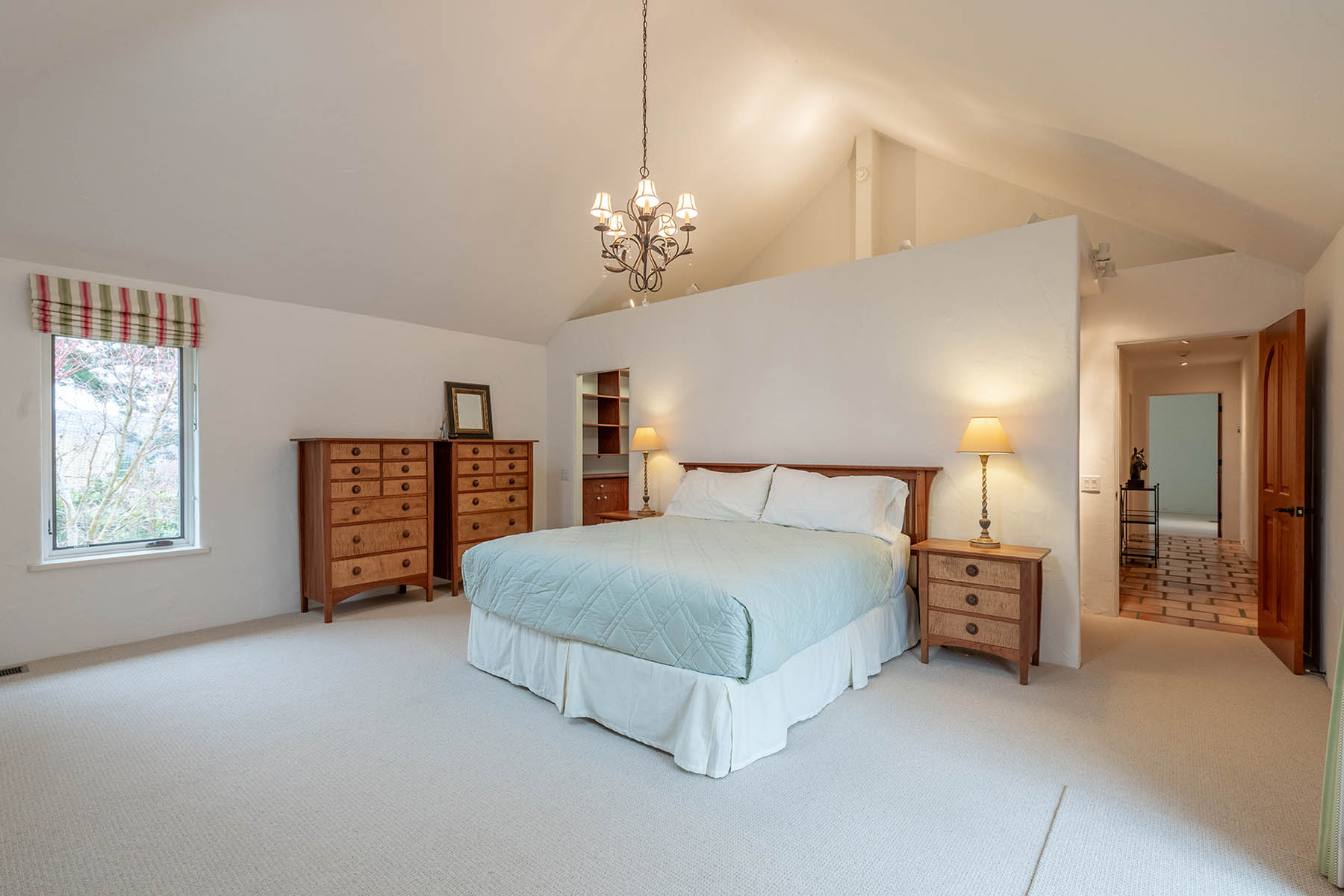 25987 Rio Vista Drive, Carmel - 物件實景