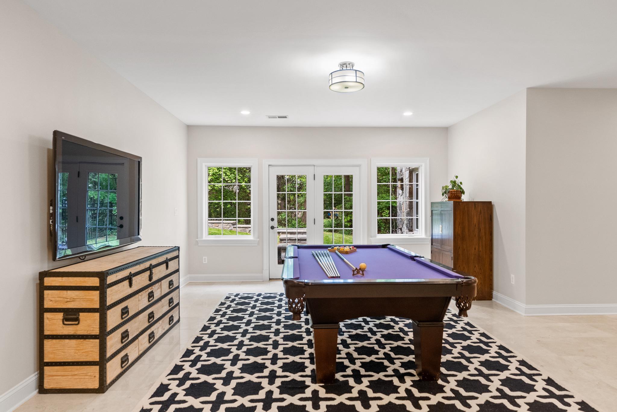  9111 Dara Lane, Great Falls, VA, 22066 - 物件實景