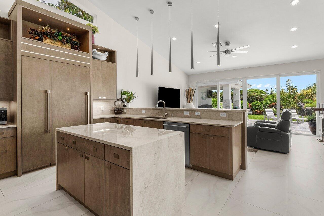 Boca Raton, Florida, 33428, United States, 3 Bedrooms Bedrooms, ,5 BathroomsBathrooms,Residential,For Sale,1927426