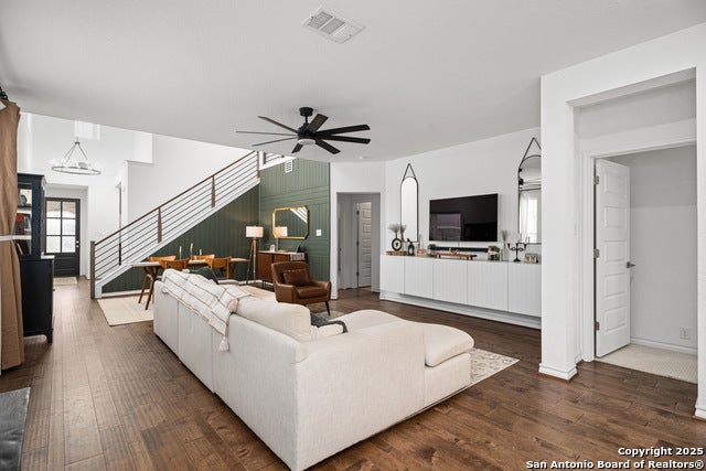 San Antonio, Texas, 78254, United States, 5 Bedrooms Bedrooms, ,3 BathroomsBathrooms,Residential,For Sale,1935697