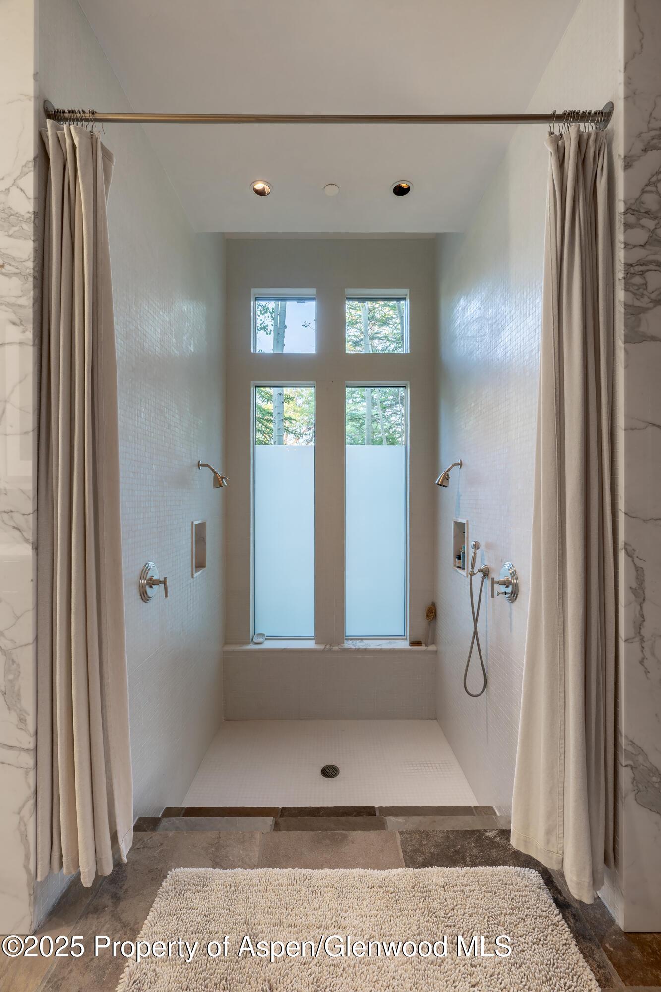 Woody Creek, Colorado, 81656, United States, 6 Bedrooms Bedrooms, ,7 BathroomsBathrooms,Residential,For Sale,1901521