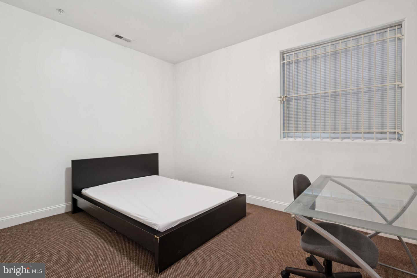 Philadelphia, Pennsylvania, 19133, United States, ,Residential,For Sale,1965543