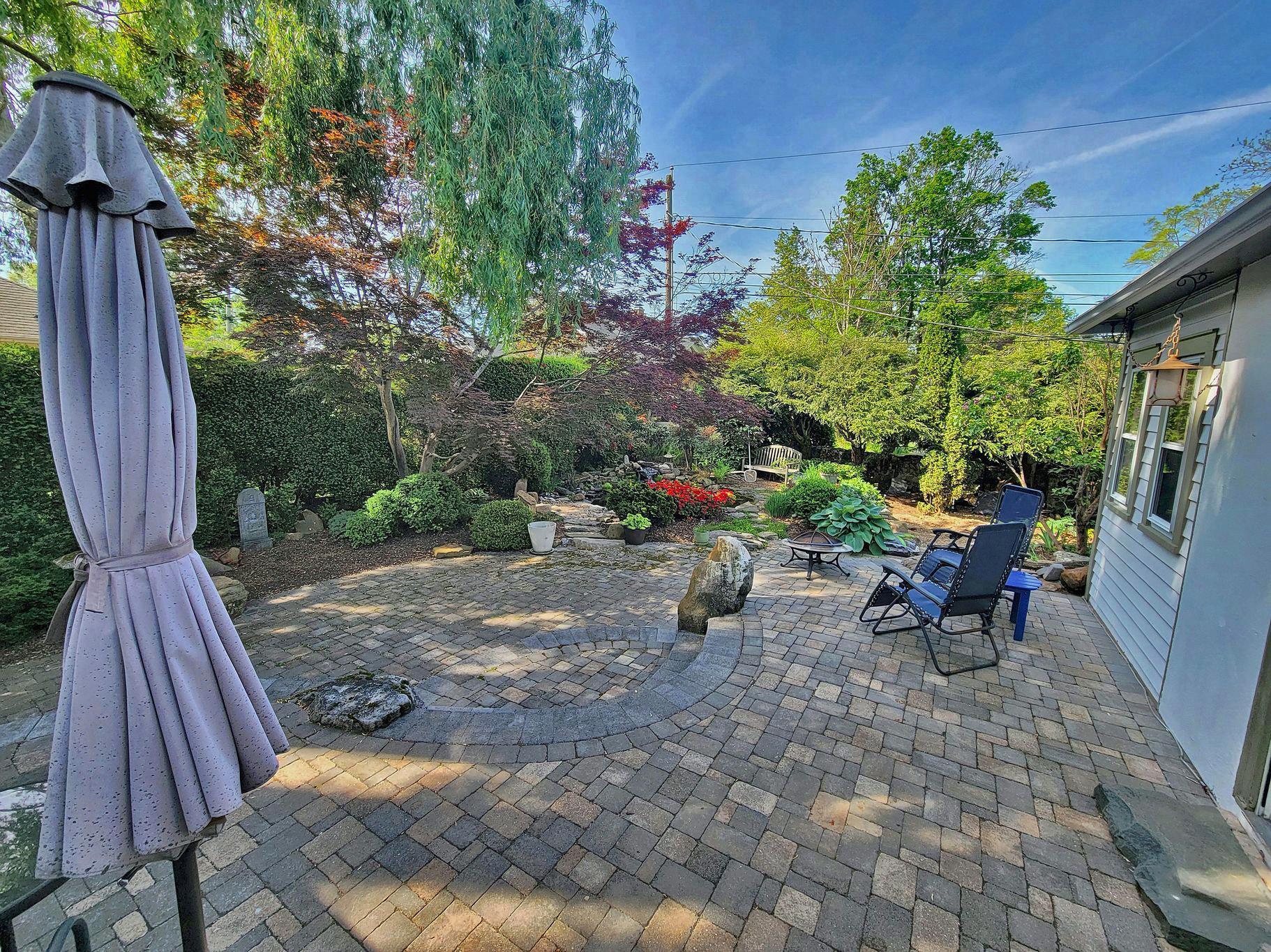 Blacksburg, Virginia, 24060, United States, 3 Bedrooms Bedrooms, ,3 BathroomsBathrooms,Residential,For Sale,1986553