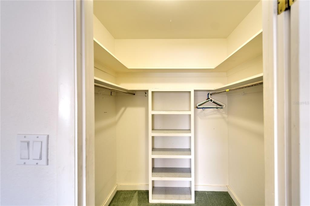 Bradenton, Florida, 34210, United States, 4 Bedrooms Bedrooms, ,2 BathroomsBathrooms,Residential,For Sale,1696879