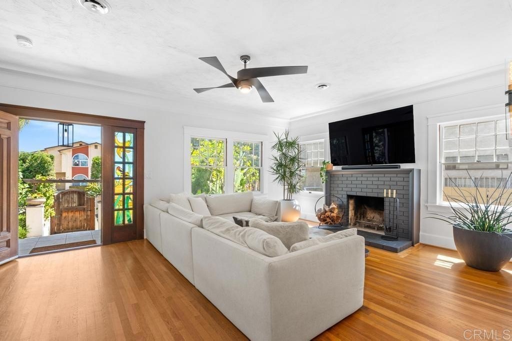 San Diego, California, 92104, United States, 3 Bedrooms Bedrooms, ,2 BathroomsBathrooms,Residential,For Sale,1950741