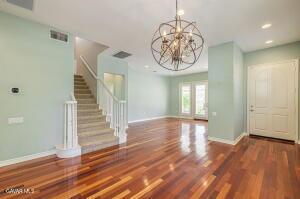 Valencia, California, 91354, United States, 2 Bedrooms Bedrooms, ,3 BathroomsBathrooms,Residential,For Sale,1918825