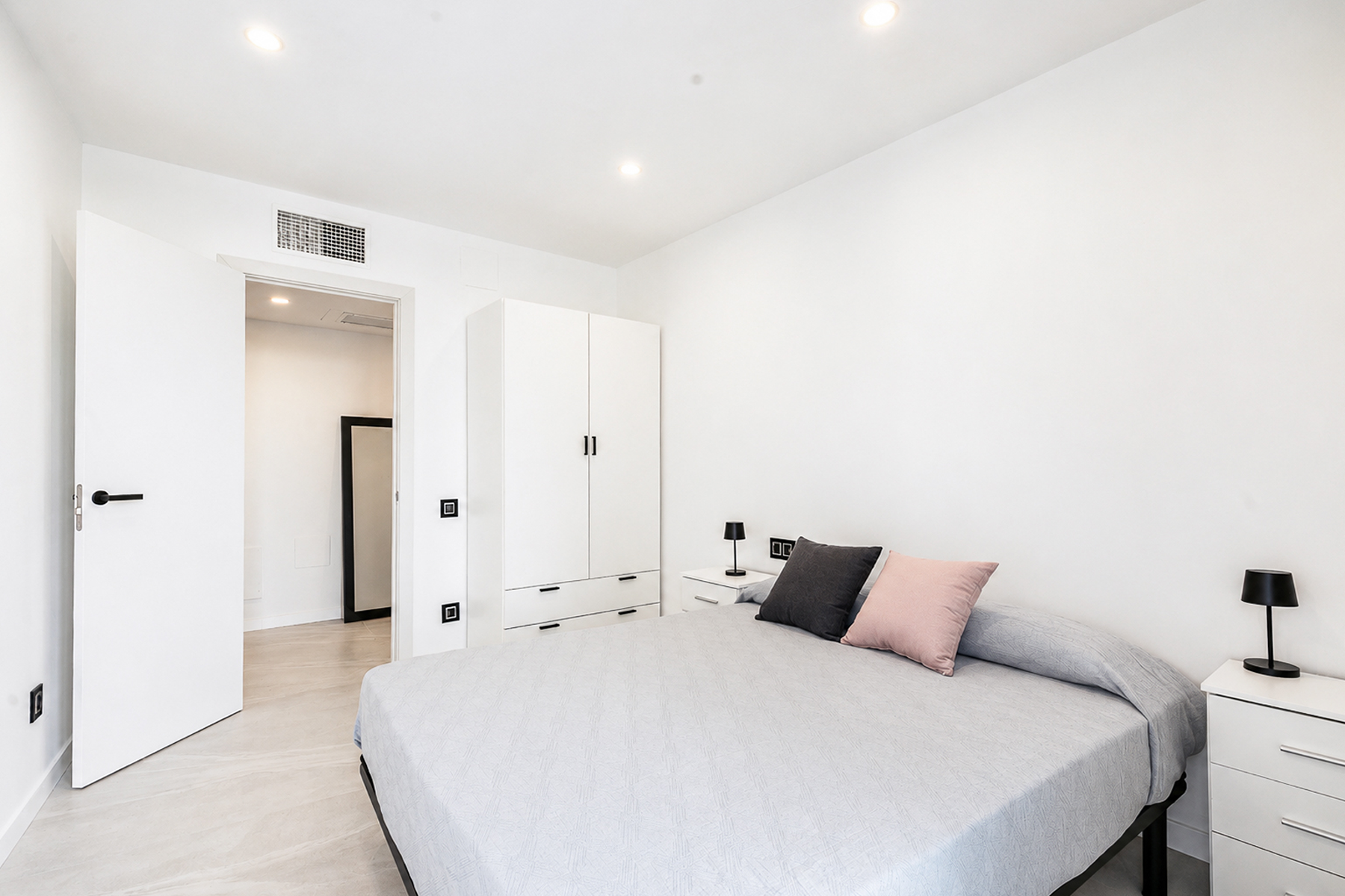  Designer house in the quiet Vora-Sitges urbanization, Canyelles. - 物件實景