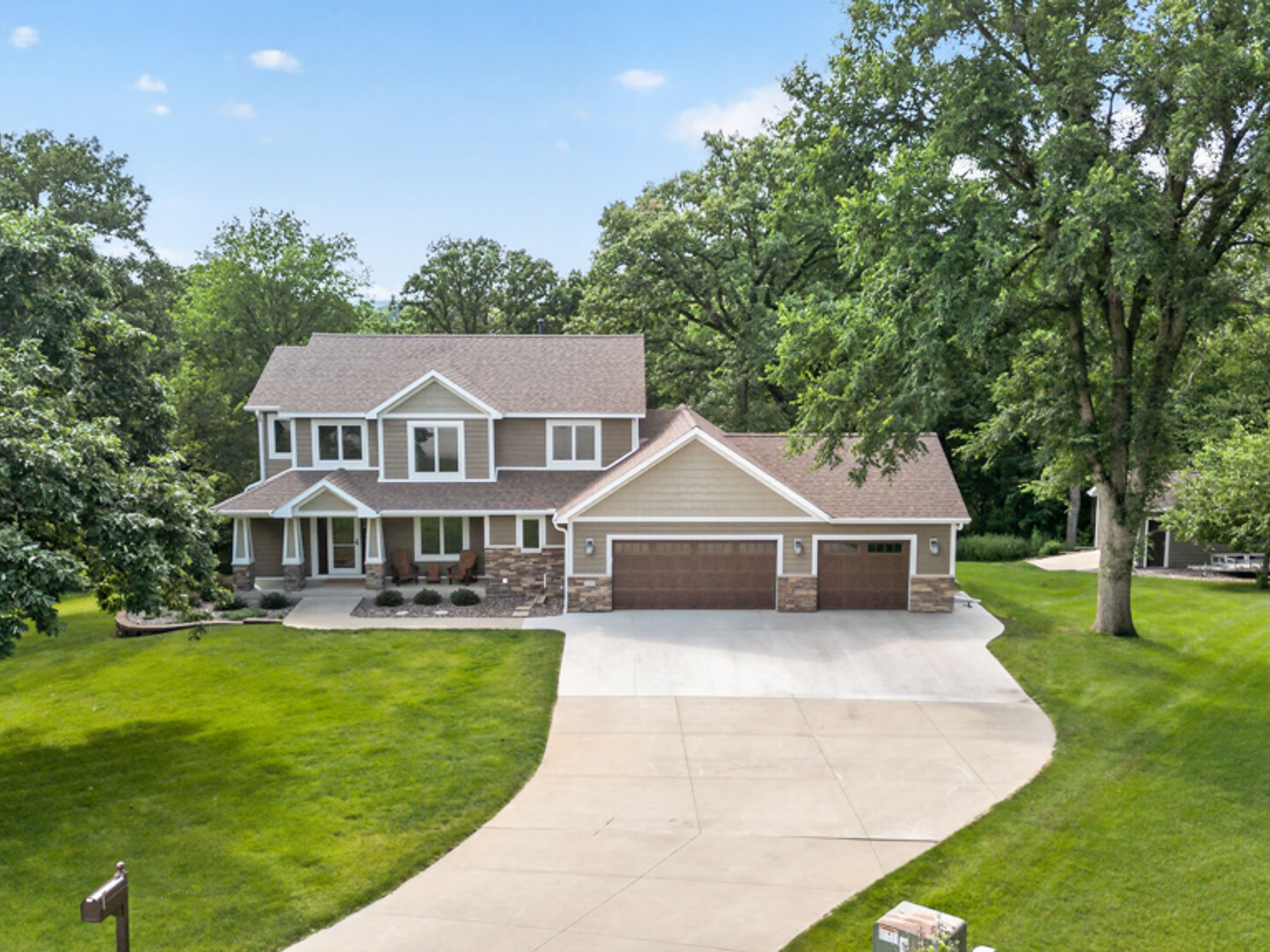  Rare Wooded Estate in Prestigious Huntington Woods - 物件實景