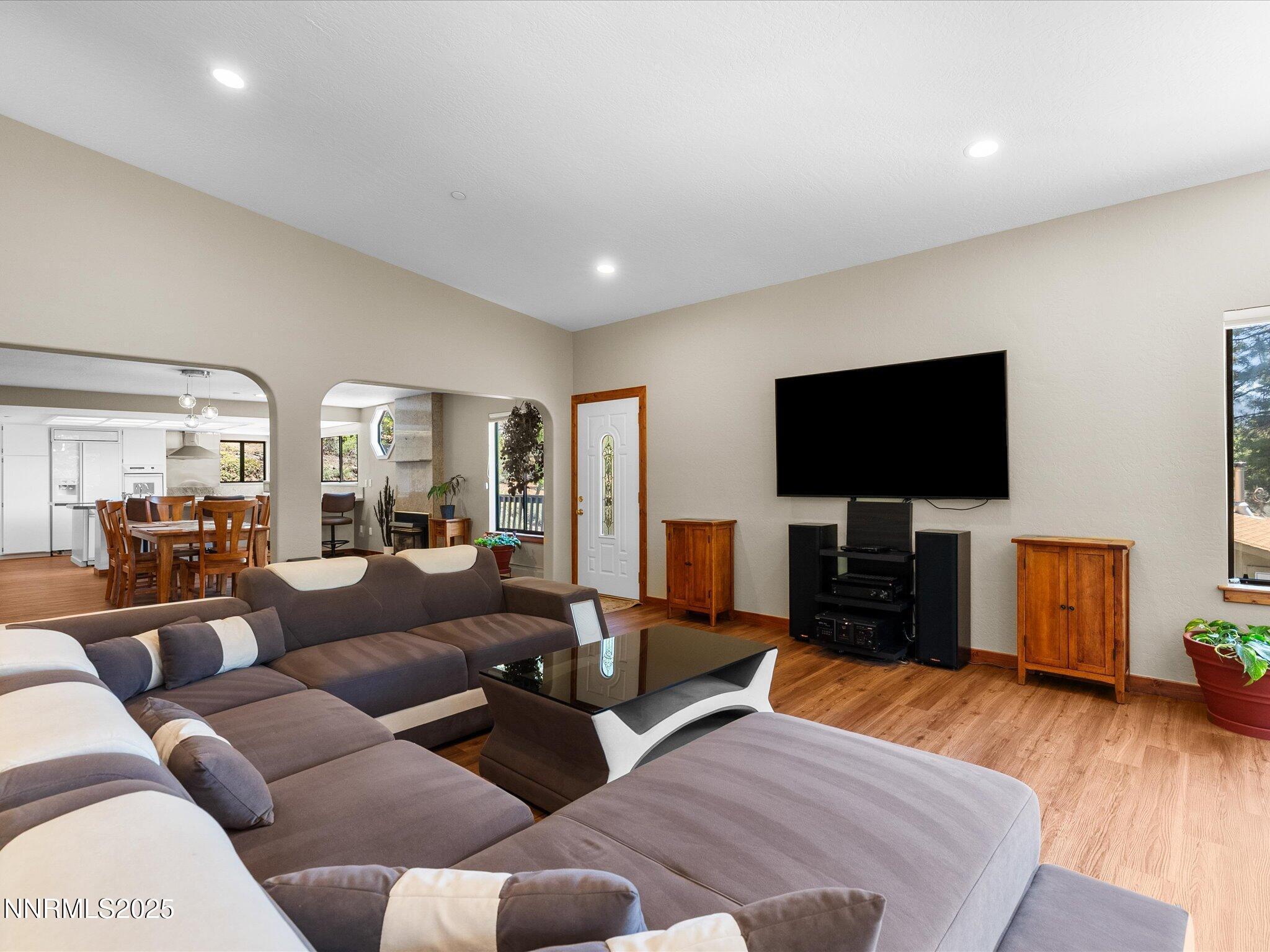 Zephyr Cove, Nevada, 89448, United States, 6 Bedrooms Bedrooms, ,6 BathroomsBathrooms,Residential,For Sale,1848960