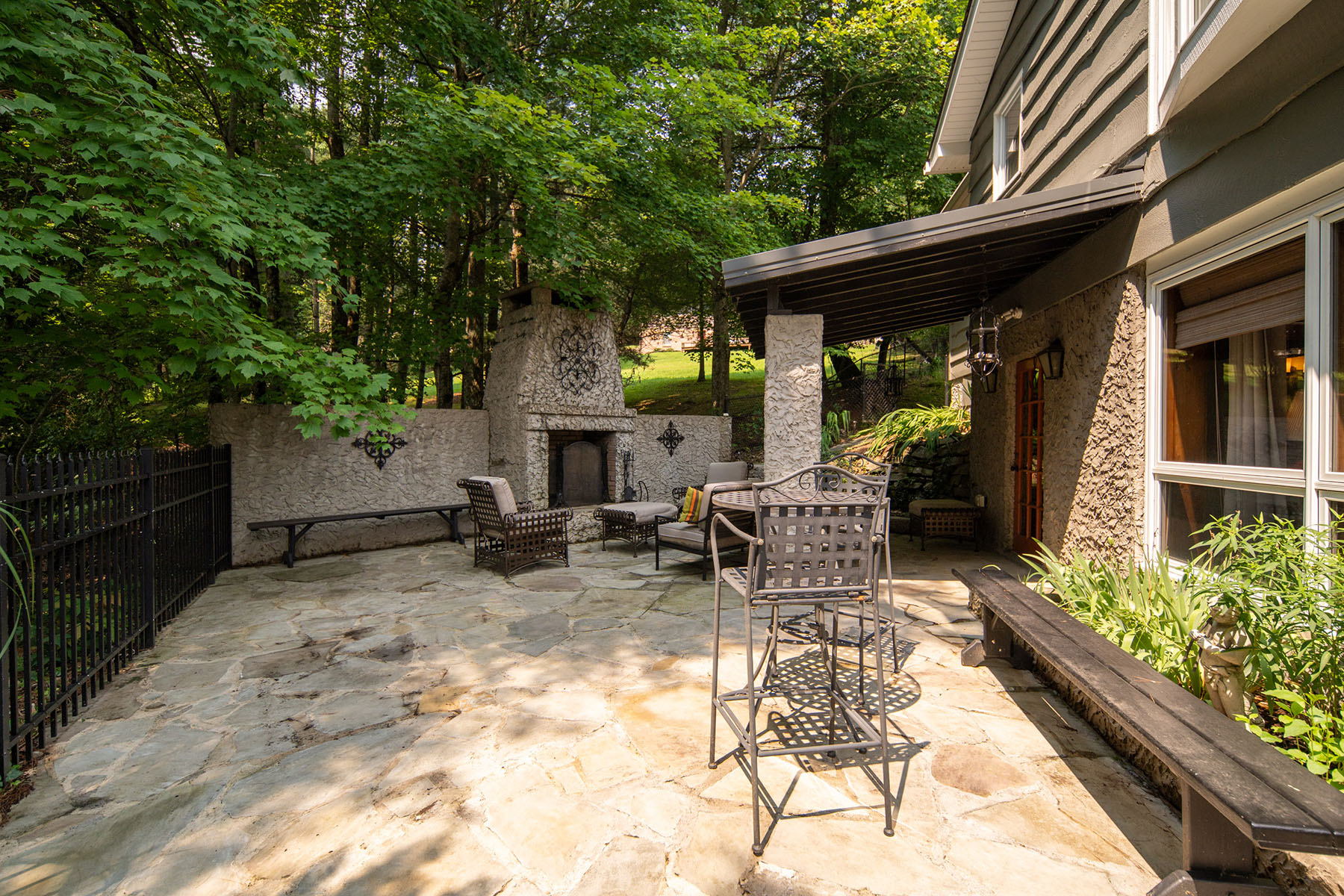  MAYVIEW - BLOWING ROCK - 物件實景