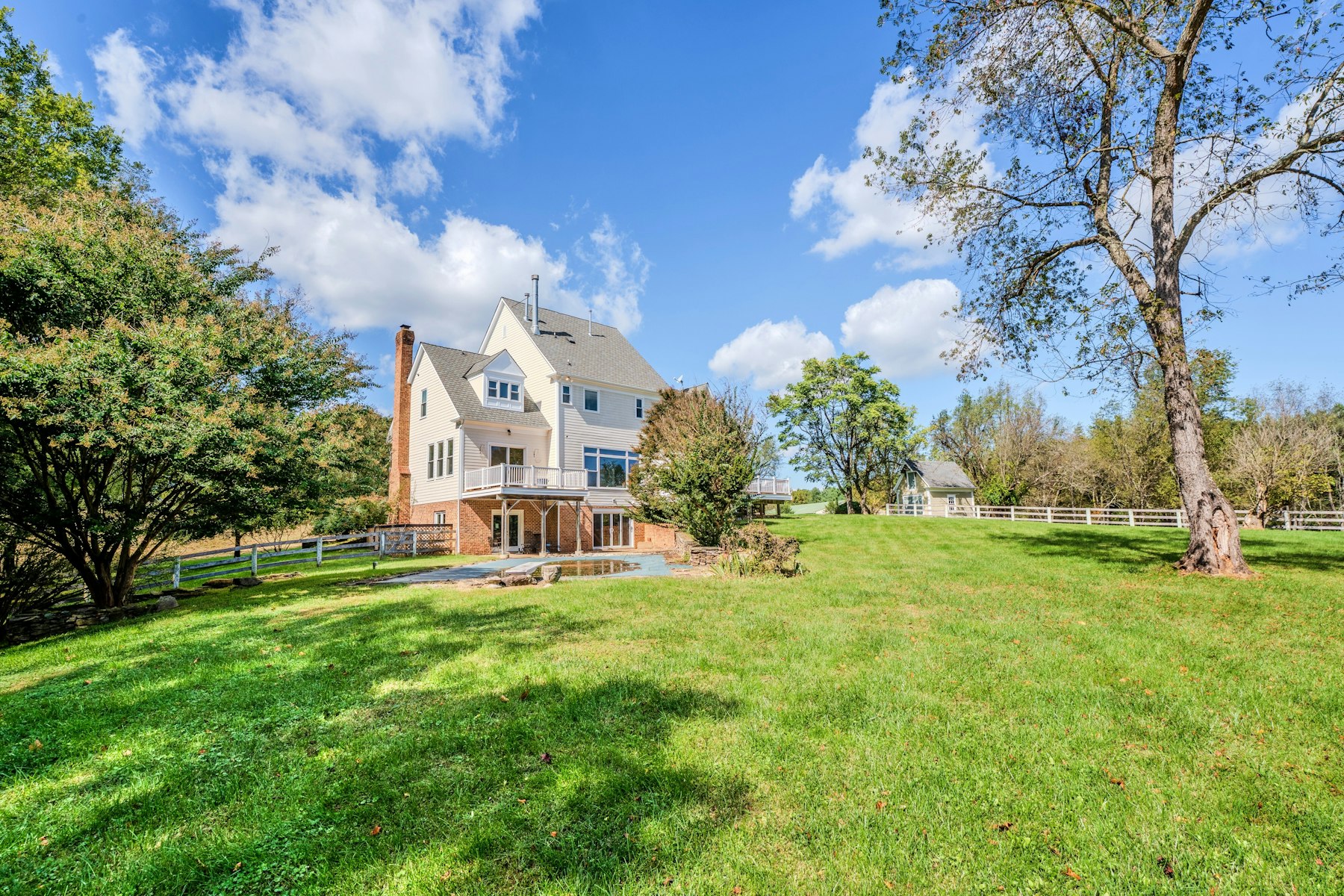  15018 Clover Hill Road, Waterford, VA 20197 - 物件實景