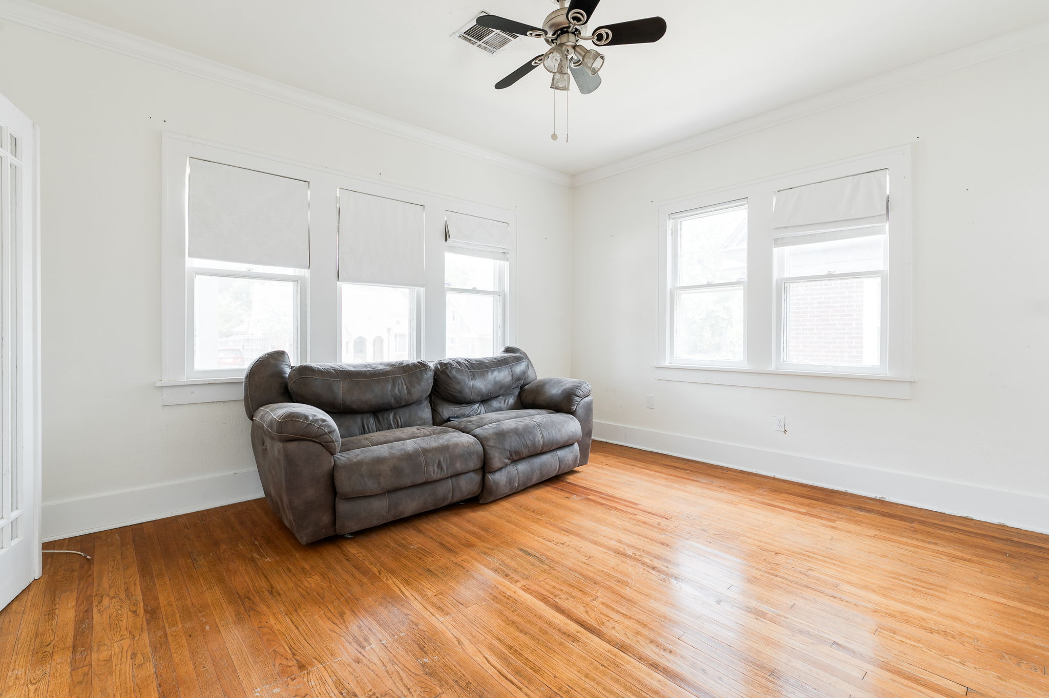  702 West Hill Street, Oklahoma City, OK 73118 - 物件實景