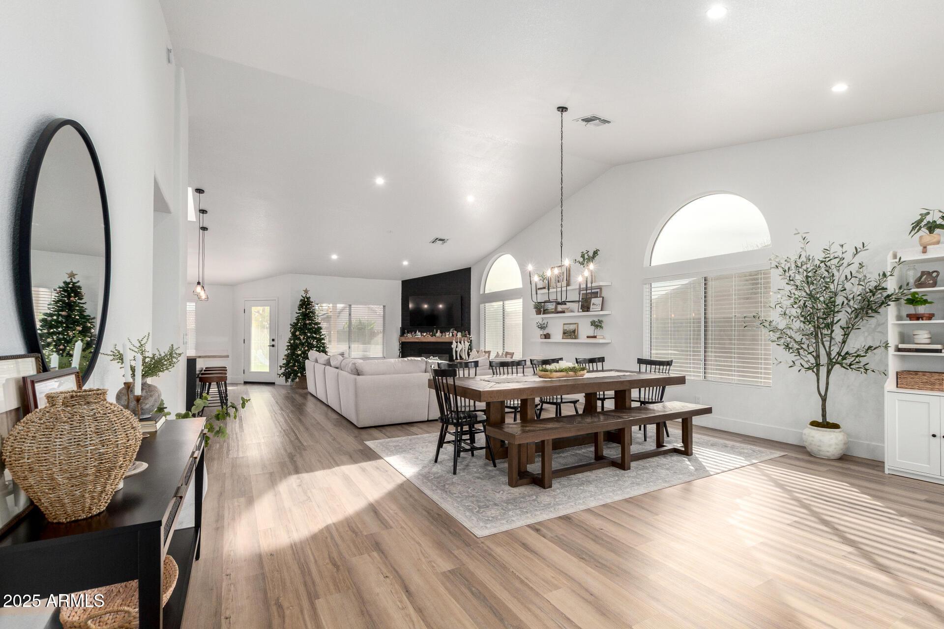 Peoria, Arizona, 85382, United States, 3 Bedrooms Bedrooms, ,2 BathroomsBathrooms,Residential,For Sale,2006297